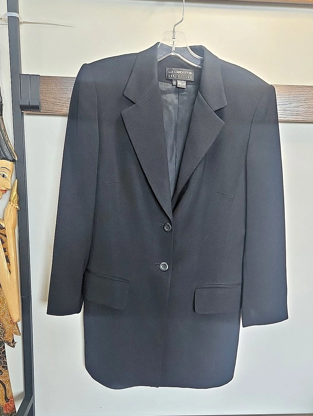 Liz Claiborne Collection Black Blazer Size 6 Like New